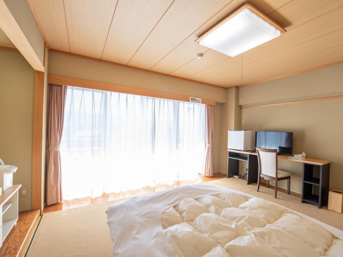 Chateraise Lodge Kasugai Fuefuki Exteriör bild