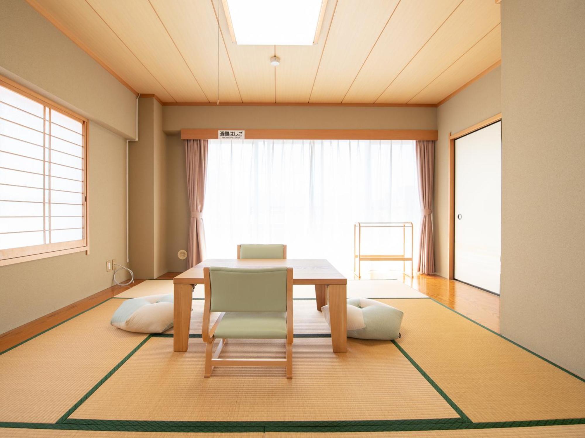 Chateraise Lodge Kasugai Fuefuki Exteriör bild